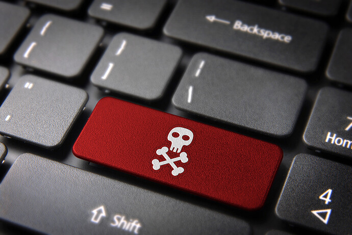 Tastatur mit einer roten Taste zum Aufruf von Piraterie-Diensten