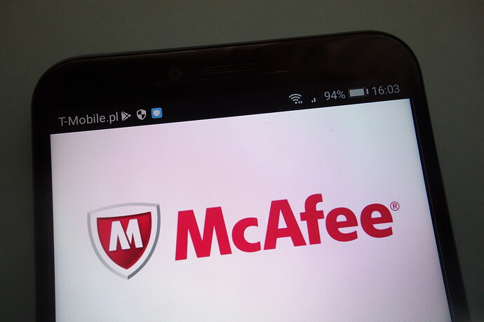 McAfee-Logo auf einem Smartphone