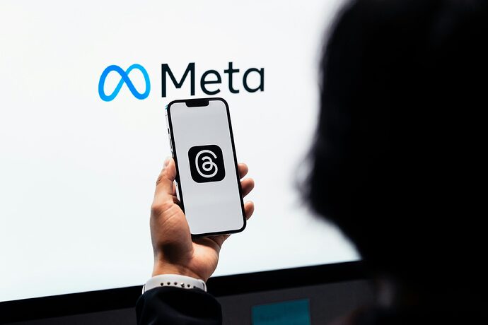 Meta-Mitarbeiter