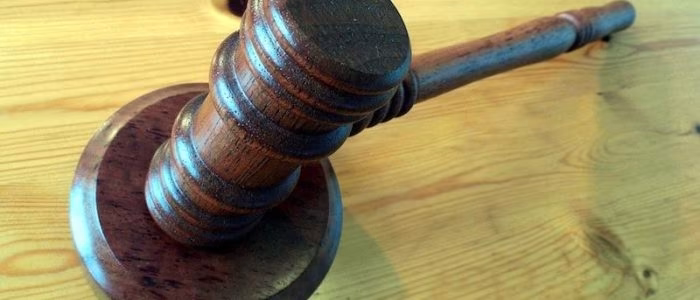 lg-koeln-verwechselte-streaming-mit-filesharing-peinlich-700x300