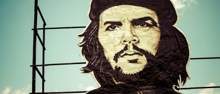 Der kubanische Guerilla Che Guevara - Gemälde an einem Gebäude in Kuba