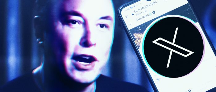 Musks Twitter-Profil auf einem Smartphone mit Elon Musk im Hintergrund