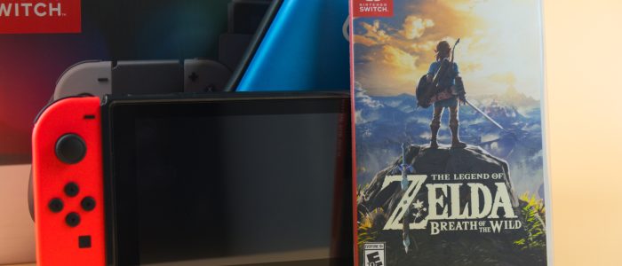 Eine Nintendo Switch mit Zelda BotW, für das der YouTuber PointCrow eine Multiplayer-Mod entwickelt hat