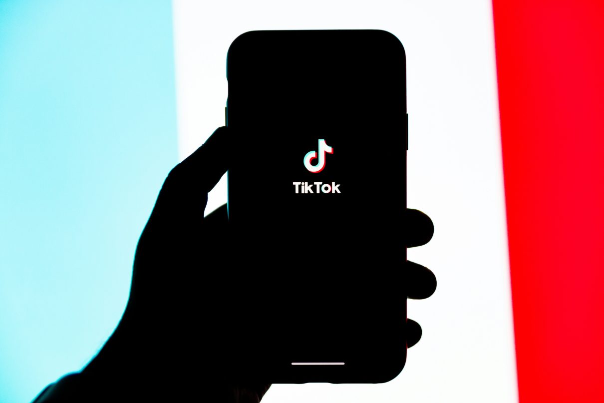 TikTok, Smartphone