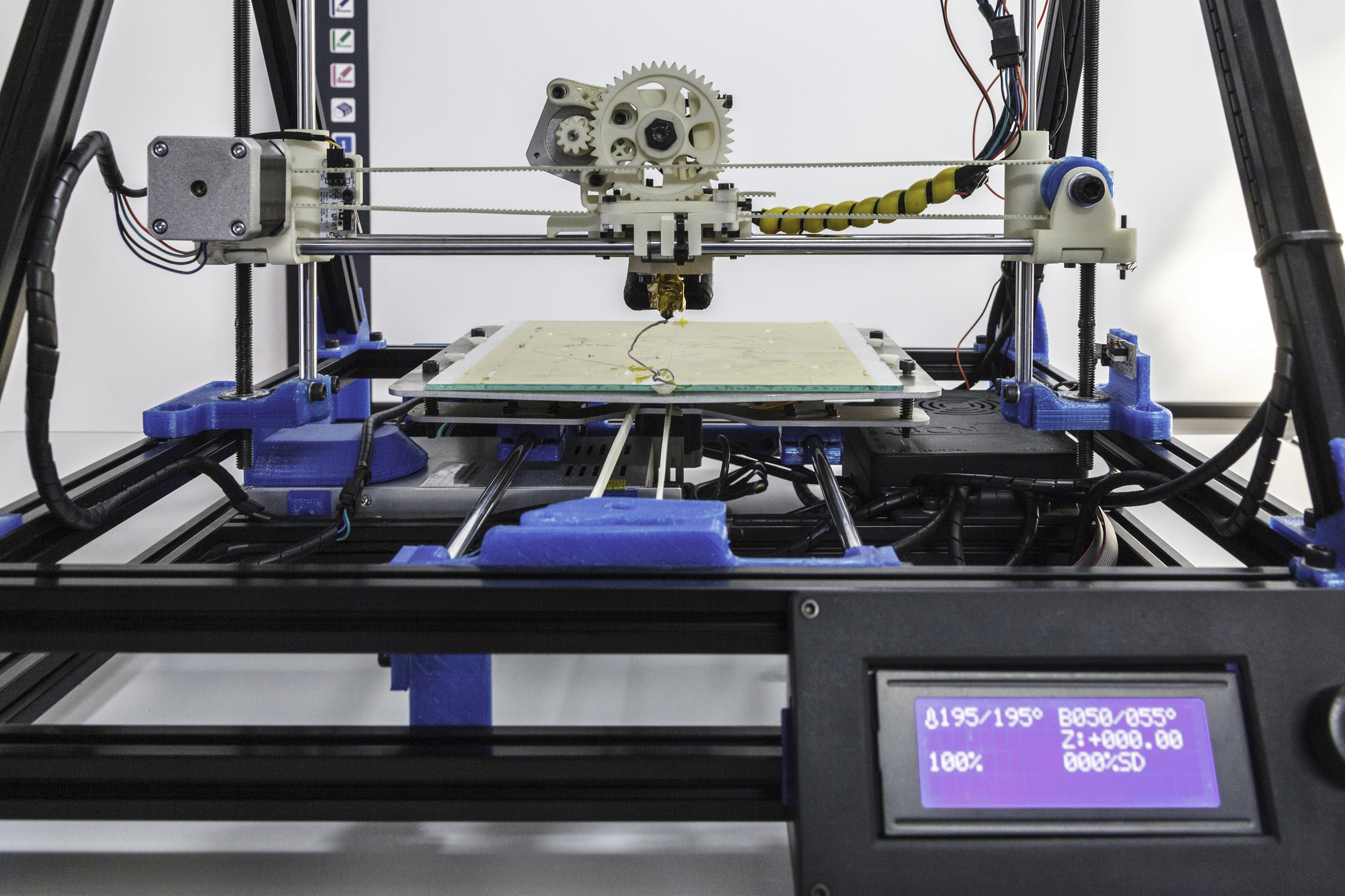 3D-Druck-Werkstatt stellt illegale Waffen her