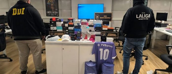 Bilder der Razzien bei einem der IPTV-Anbieter