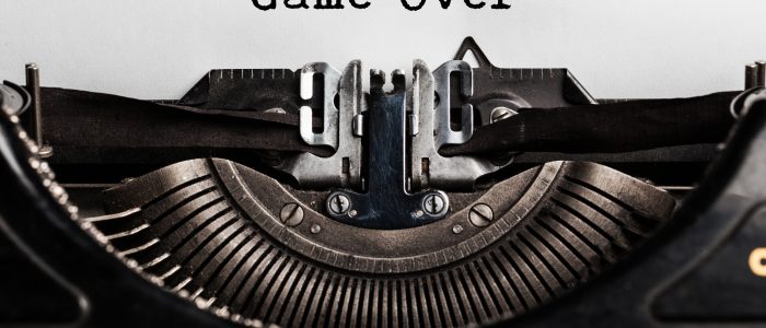 Das Wort "Game Over" auf einer Schreibmaschine