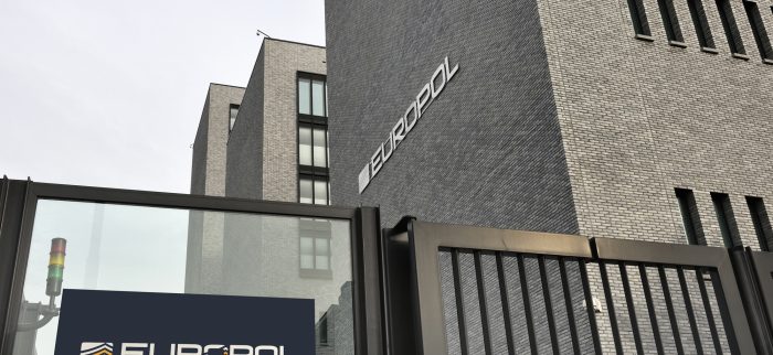 Europol warnt vor KI-Chatbot-Missbrauch