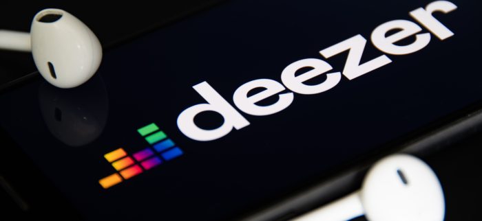 Nahaufnahme des Deezer-Logos