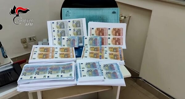 Carabinieri hoben eine illegale Banknoten-Fälscherwerkstatt aus