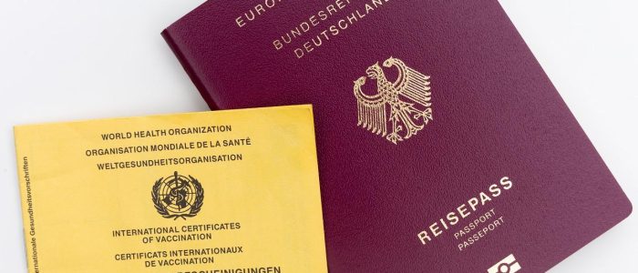 Reisepass, Impfpass, Datenschutz, Lesetipps